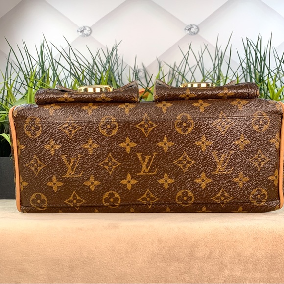 SOLD Louis Vuitton Manhattan PM Monogram - Picture 7 of 13